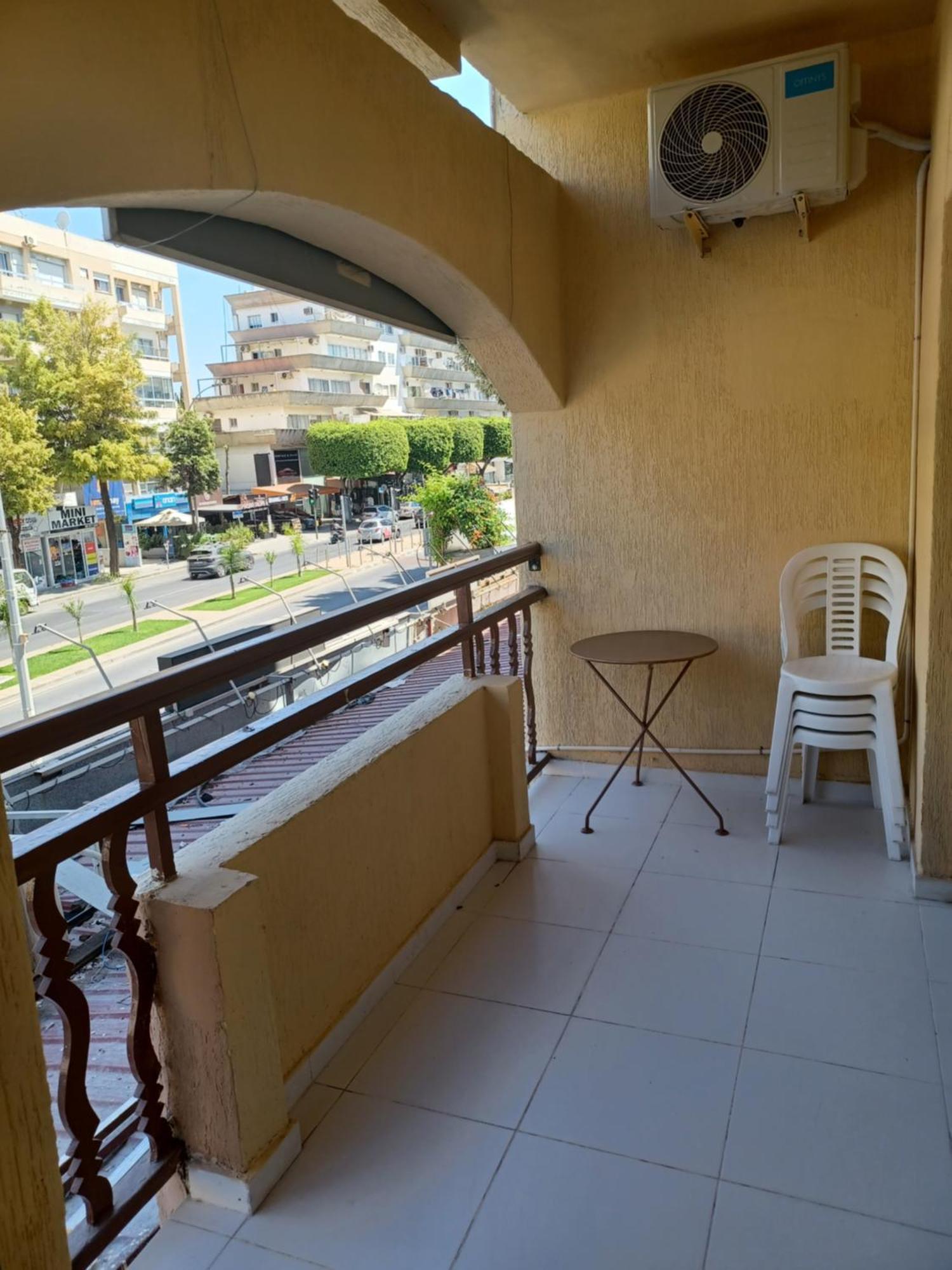 Terpsichore Holiday Apts Limassol Exterior foto