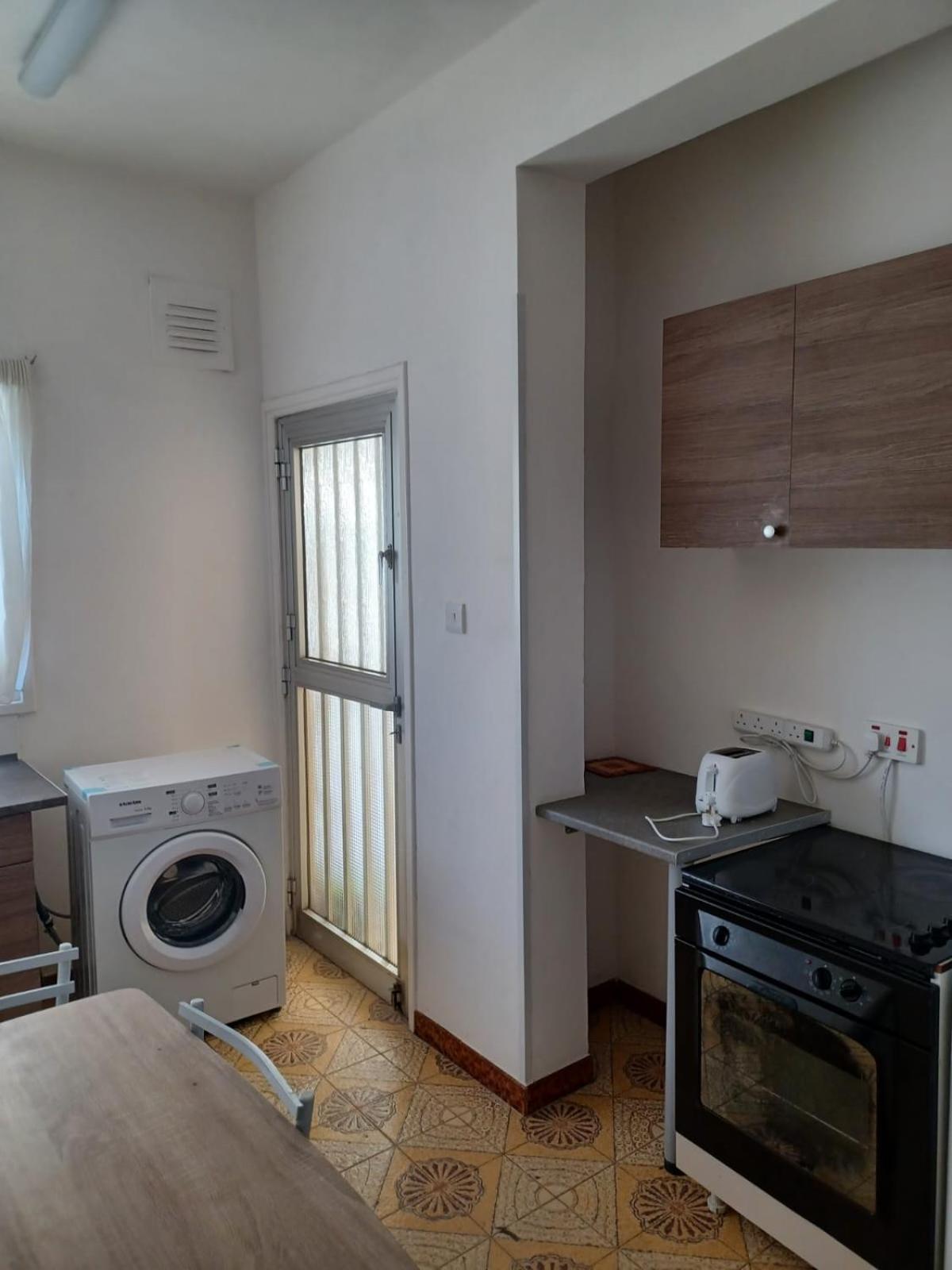 Terpsichore Holiday Apts Limassol Exterior foto
