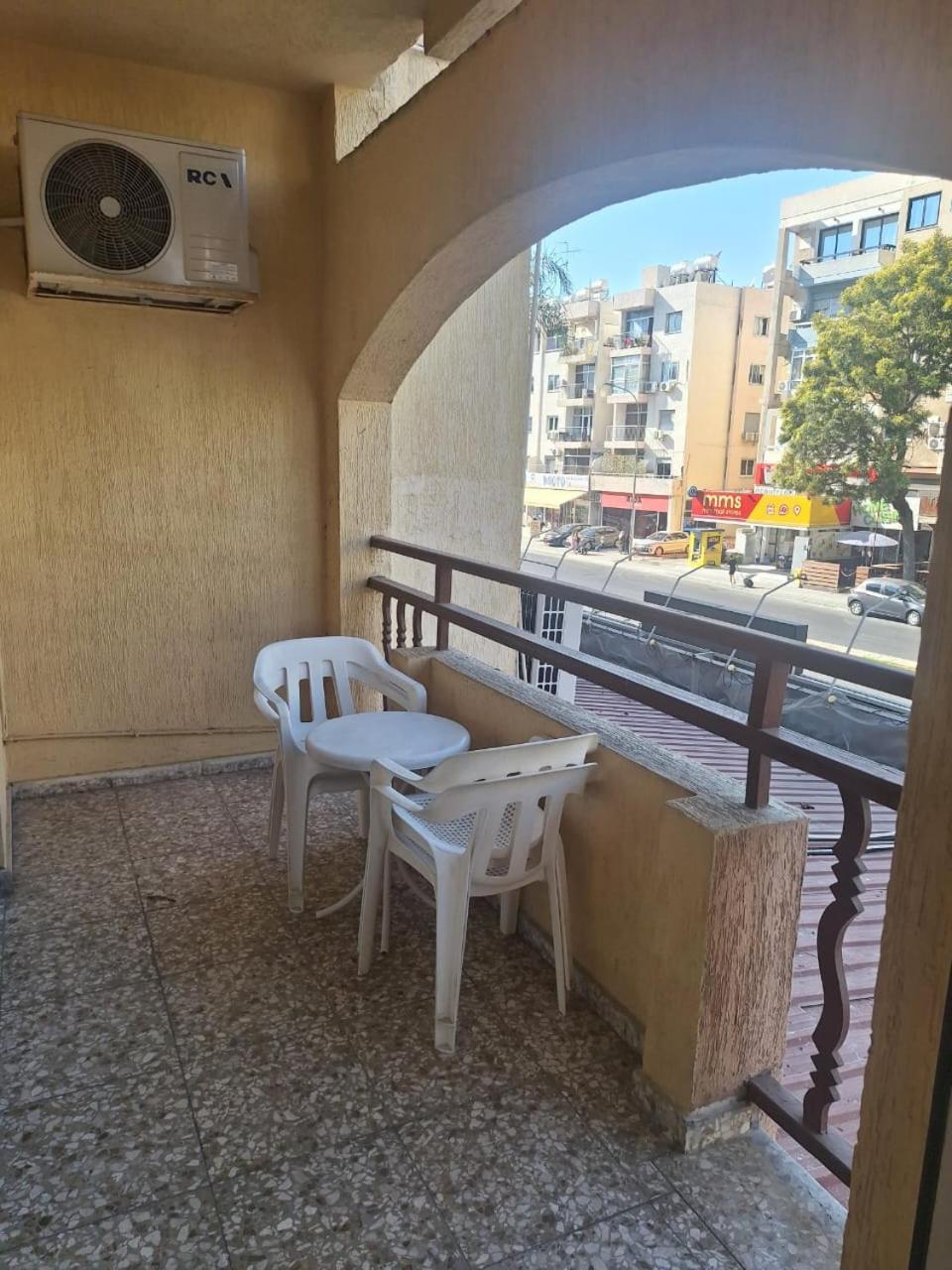 Terpsichore Holiday Apts Limassol Exterior foto