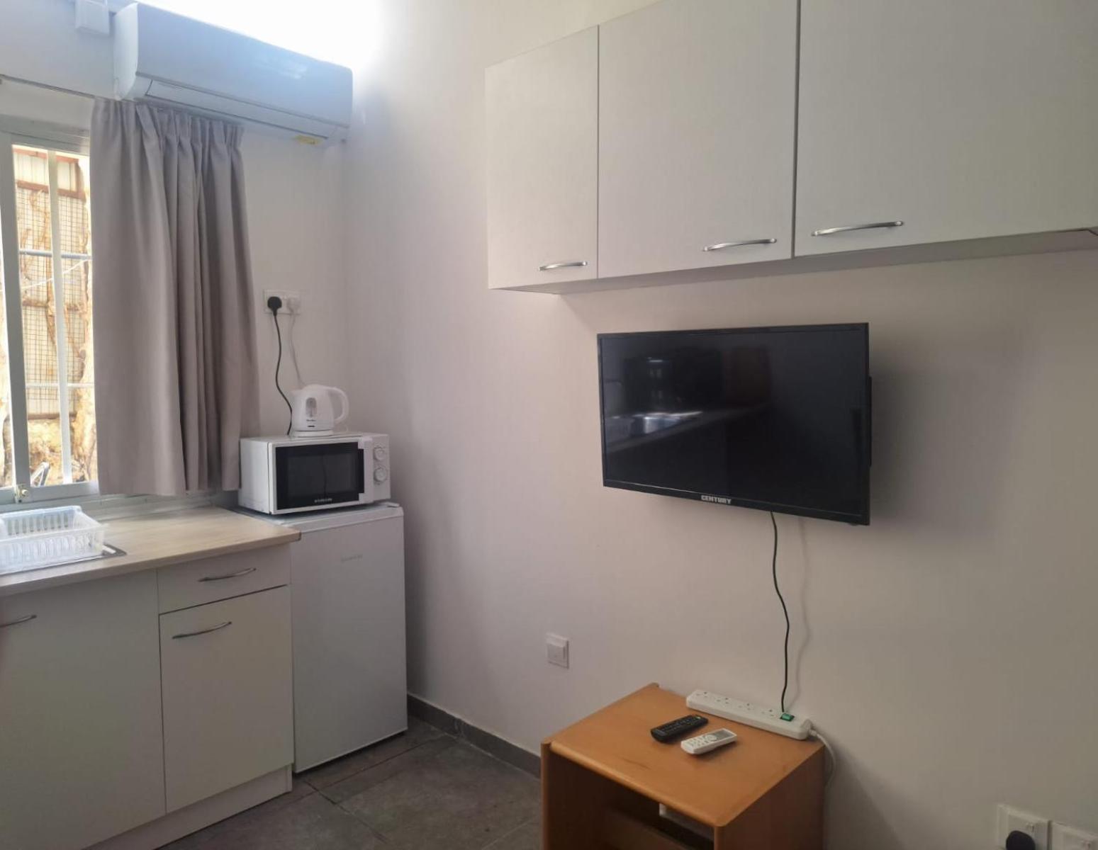 Terpsichore Holiday Apts Limassol Exterior foto