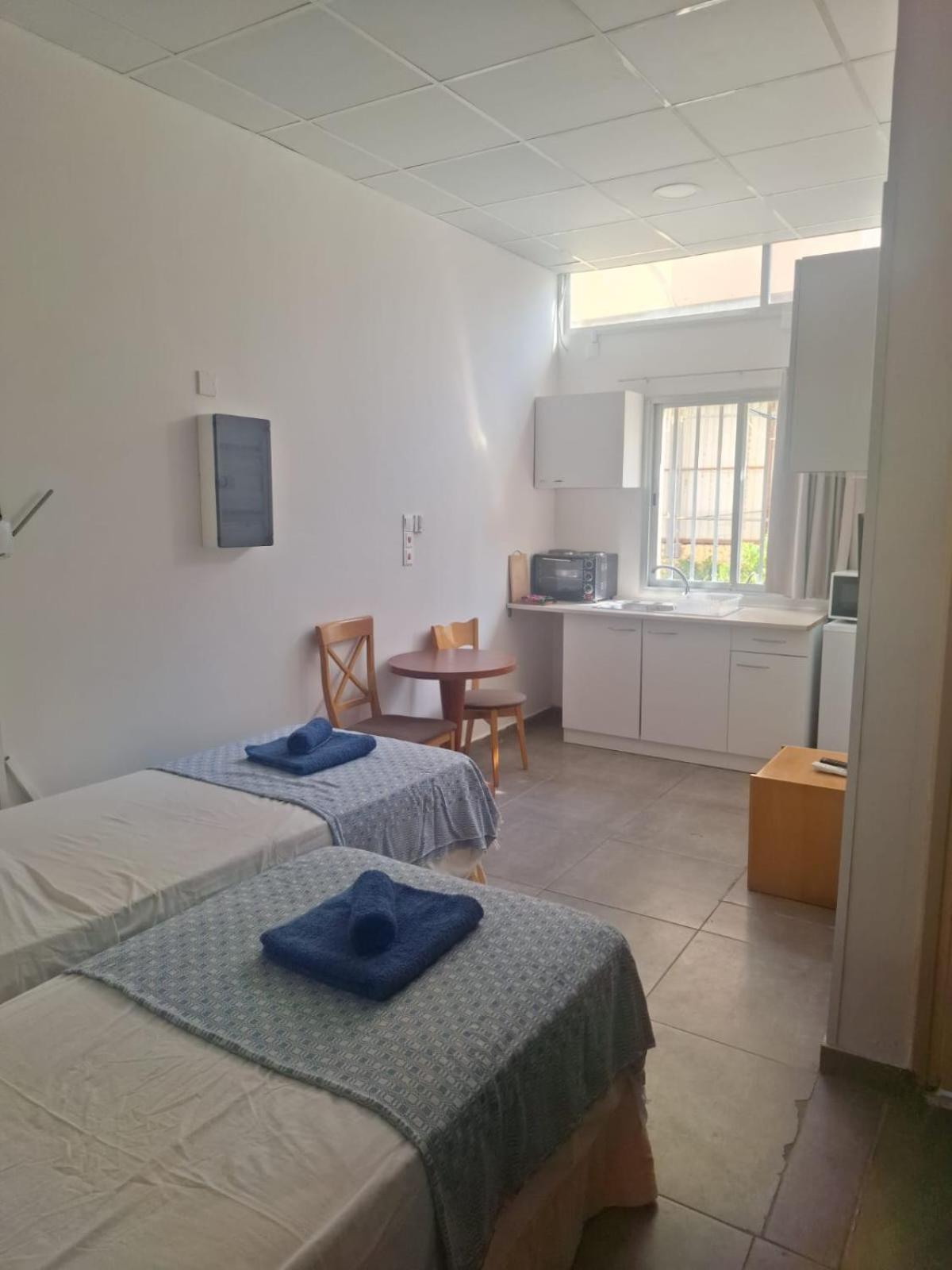 Terpsichore Holiday Apts Limassol Exterior foto